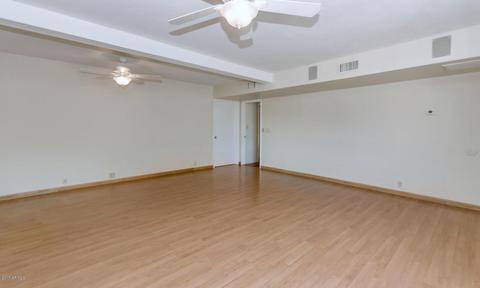5725 N 3rd St, Phoenix, AZ 85012 photo 12