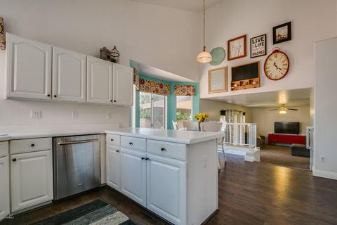 820 W Horseshoe Ave, Gilbert, AZ 85233 photo 18