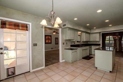 2308 E Jacaranda St, Mesa, AZ 85213 photo 9
