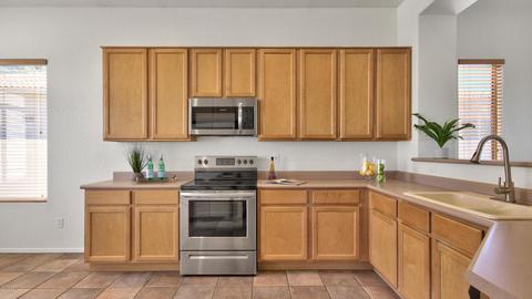 5043 E Robin Ln, Phoenix, AZ 85054 photo 7