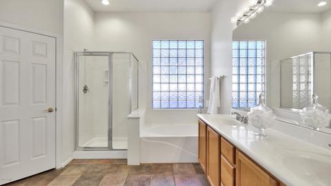 5043 E Robin Ln, Phoenix, AZ 85054 photo 20