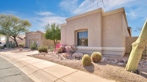 5043 E Robin Ln, Phoenix, AZ 85054 photo 1