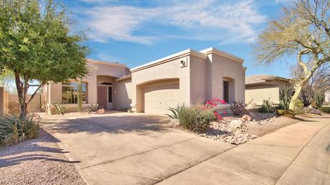 5043 E Robin Ln, Phoenix, AZ 85054 photo 3
