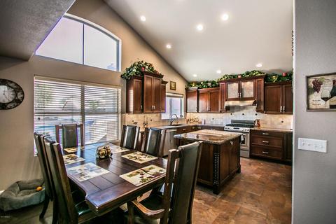 361 E Saratoga Ct, Gilbert, AZ 85296 photo 11