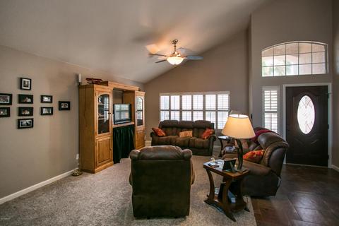 361 E Saratoga Ct, Gilbert, AZ 85296 photo 5