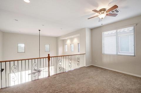 3827 E Half Hitch Pl, Phoenix, AZ 85050 photo 18