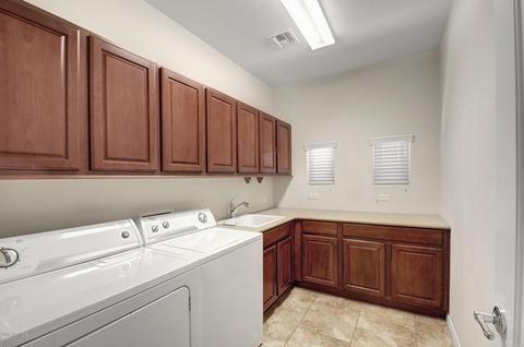 3827 E Half Hitch Pl, Phoenix, AZ 85050 photo 30