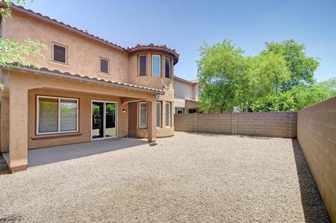 3827 E Half Hitch Pl, Phoenix, AZ 85050 photo 3