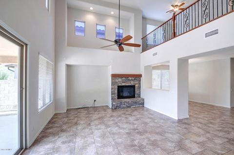 3827 E Half Hitch Pl, Phoenix, AZ 85050 photo 7