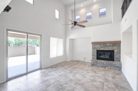 3827 E Half Hitch Pl, Phoenix, AZ 85050 photo 8