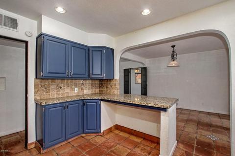 2504 E Heatherbrae Dr, Phoenix, AZ 85016 photo 13