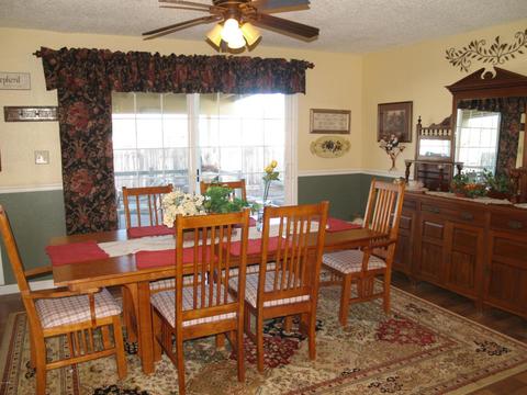 545 E Courtney Ln, Globe, AZ 85501 photo 9