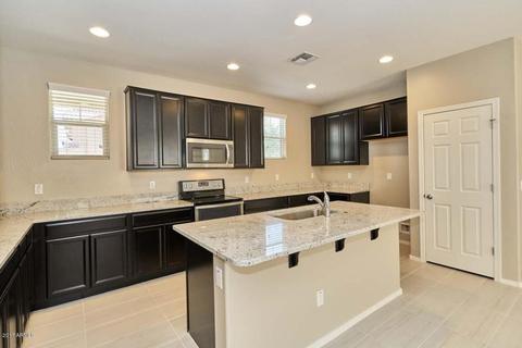 898 S Pheasant Dr, Gilbert, AZ 85296 photo 8