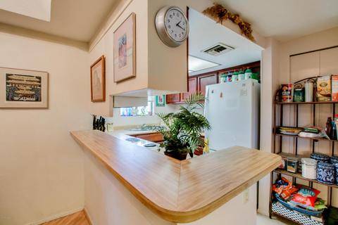 1352 E Highland Ave #213, Phoenix, AZ 85014 photo 11