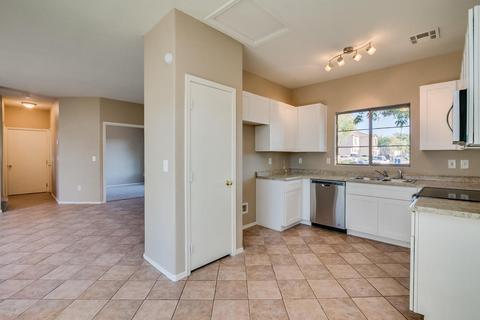 1575 E Baylor Ln #F, Gilbert, AZ 85296 photo 5