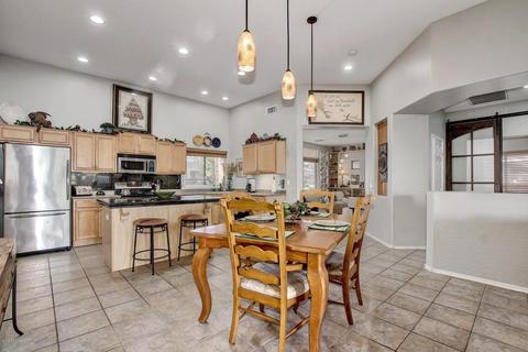 3452 E Mayberry Ct, Gilbert, AZ 85297 photo 10