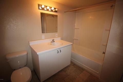 3047 E Roma Ave, Phoenix, AZ 85016 photo 9