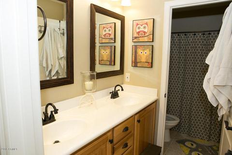 2711 E Virginia St, Gilbert, AZ 85296 photo 40