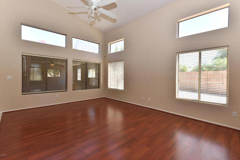 1458 E Black Diamond Dr, Gilbert, AZ 85296 photo 5