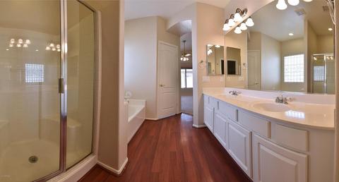 1458 E Black Diamond Dr, Gilbert, AZ 85296 photo 9