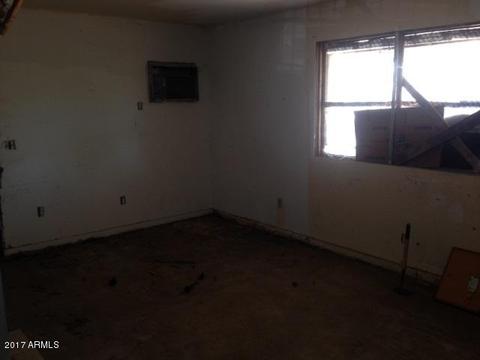 6308 W Avalon Dr, Phoenix, AZ 85033 photo 8
