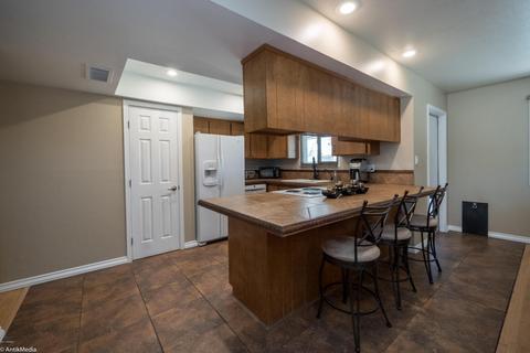 1990 E Pebble Beach Dr, Tempe, AZ 85282 photo 4