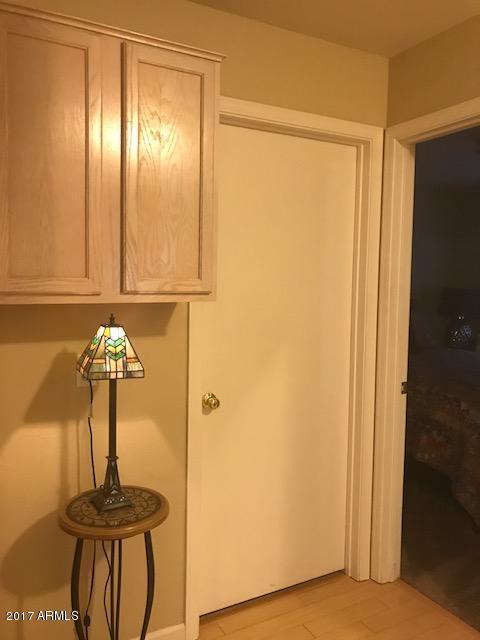 1086 W Laurel Ave, Gilbert, AZ 85233 photo 14