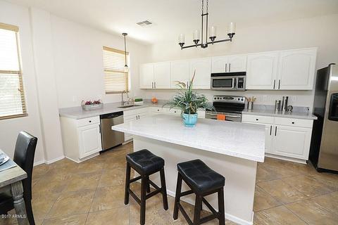 1845 E Patrick Ln, Phoenix, AZ 85024 photo 2