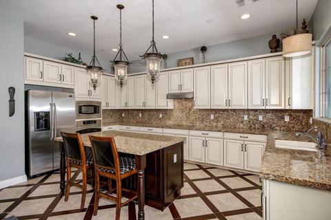 2858 E Latham Way, Gilbert, AZ 85297 photo 16