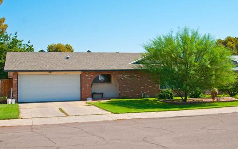 212 E Strahan Dr, Tempe, AZ 85283 photo 2