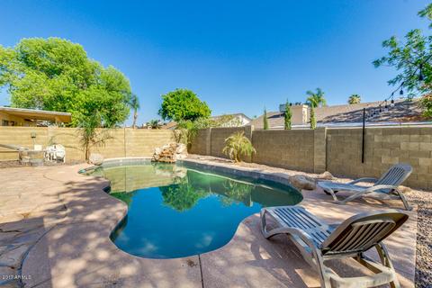 4019 E Taro Ln, Phoenix, AZ 85050 photo 2