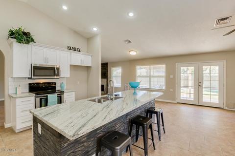 4019 E Taro Ln, Phoenix, AZ 85050 photo 3