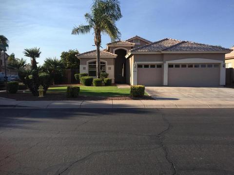 530 E Orchid Ln, Gilbert, AZ 85296 photo 3