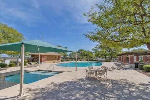 2940 S Cole Dr, Gilbert, AZ 85295 photo 24