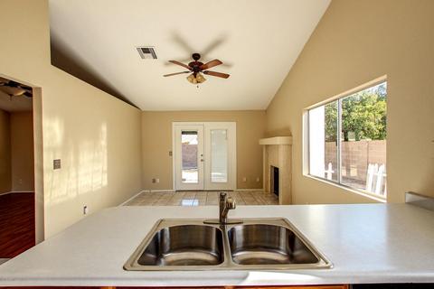 1013 W Mohawk Ln, Phoenix, AZ 85027 photo 9