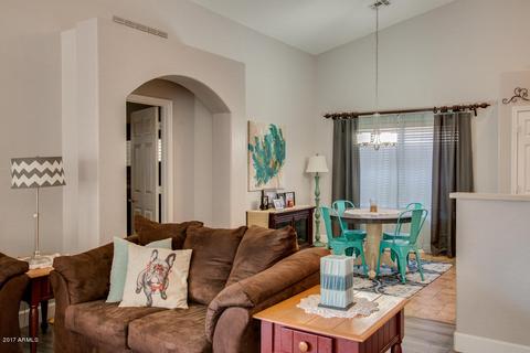 3302 E Woodside Way, Gilbert, AZ 85297 photo 7