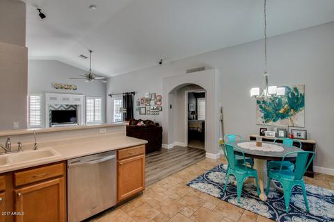 3302 E Woodside Way, Gilbert, AZ 85297 photo 12