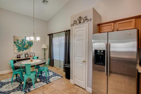 3302 E Woodside Way, Gilbert, AZ 85297 photo 11