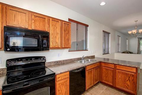 1244 E Frances Ln, Gilbert, AZ 85295 photo 4