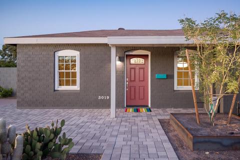 3019 N 16th Dr, Phoenix, AZ 85015 photo 1