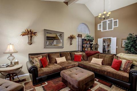 904 N Seton Dr, Mesa, AZ 85205 photo 4