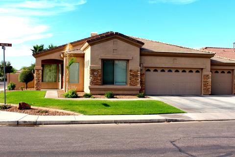 748 E Nolan Pl, Chandler, AZ 85249 photo 2