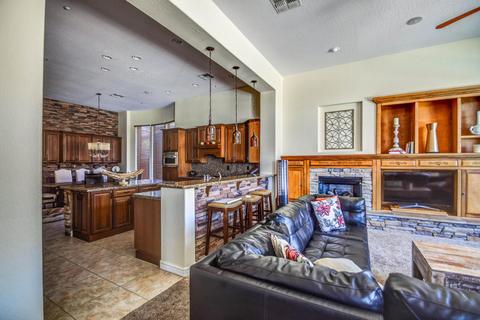 42225 N Olympic Fields Ct, Phoenix, AZ 85086 photo 18