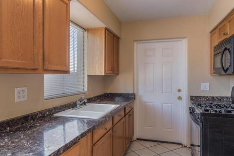 7425 W Devonshire Ave, Phoenix, AZ 85033 photo 4