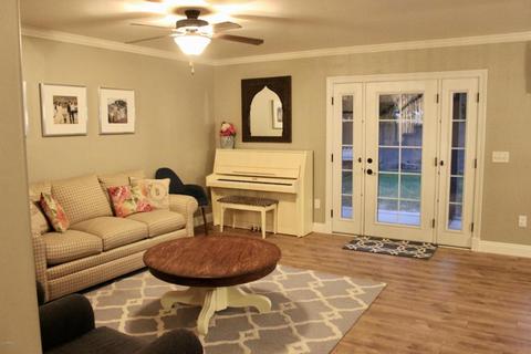 2558 E Ivanhoe Ct, Gilbert, AZ 85295 photo 11
