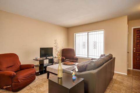 807 E Lola Dr, Phoenix, AZ 85022 photo 3