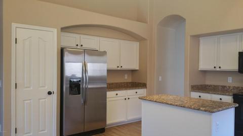 4703 E Adobe Dr, Phoenix, AZ 85050 photo 4