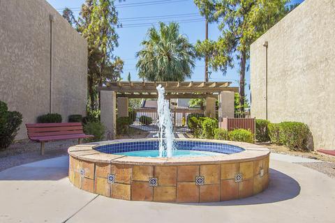 5525 E Thomas Rd #G12, Phoenix, AZ 85018 photo 3