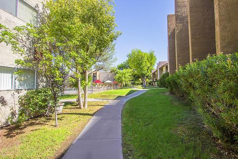5525 E Thomas Rd #G12, Phoenix, AZ 85018 photo 5