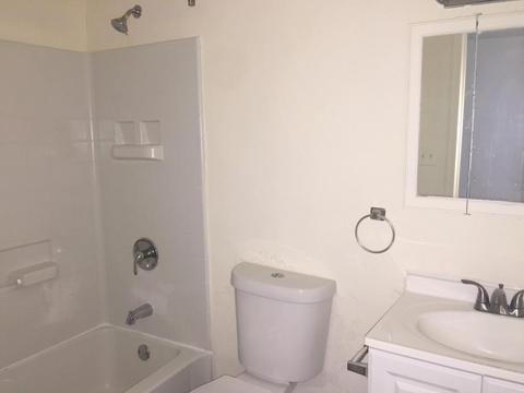 5207 N 42nd Dr, Phoenix, AZ 85019 photo 9